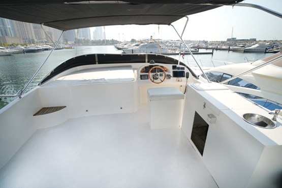 superfly yacht | AED800/hour